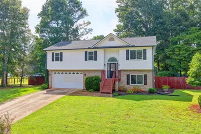 7224 Ironwood Drive, Gainesville, GA 30507 - Photo 3