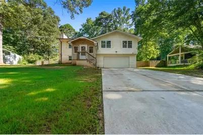 104 Park Place, Stockbridge, GA 30281 - Photo 1