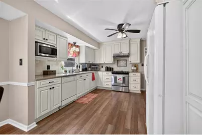732 Windy Drive, Stone Mountain, GA 30087 - Photo 21
