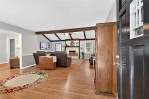 732 Windy Dr, Stone Mountain, GA 30087 - Photo 7