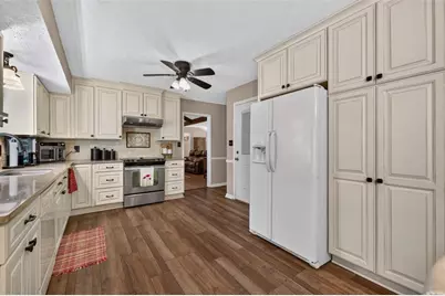 732 Windy Drive, Stone Mountain, GA 30087 - Photo 23