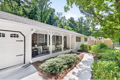 732 Windy Drive, Stone Mountain, GA 30087 - Photo 5