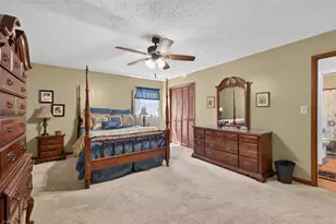 732 Windy Dr, Stone Mountain, GA 30087 - Photo 35