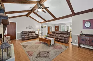 732 Windy Dr, Stone Mountain, GA 30087 - Photo 13