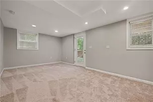 580 Westchester Cir SW, Marietta, GA 30064 - Photo 19