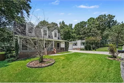 580 Westchester Circle SW, Marietta, GA 30064 - Photo 3
