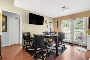 2805 Robinson Wood Dr, Riverdale, GA 30296 - Photo 3