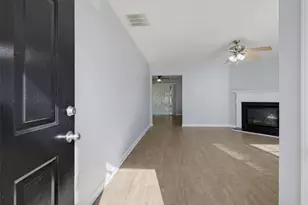 137 Spring Walk Wy, Lawrenceville, GA 30046 - Photo 5