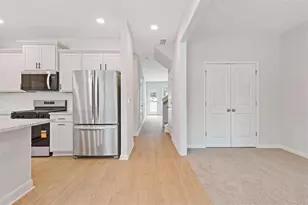 383 Summerville Ln, Athens, GA 30606 - Photo 5