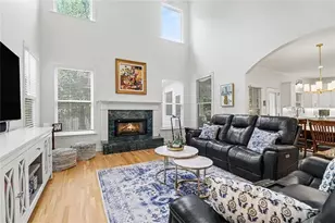 315 Summer Shade Ln, Roswell, GA 30075 - Photo 5