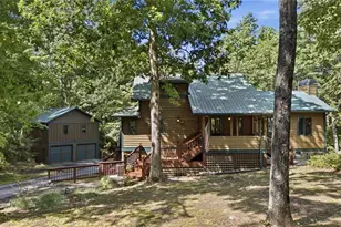39 Brenary Dr, Lakemont, GA 30552 - Photo 1