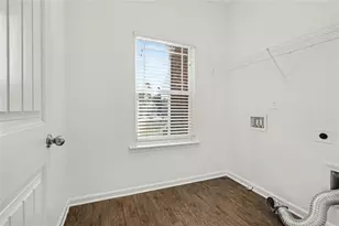 258 Britt Dr, Lawrenceville, GA 30046 - Photo 17