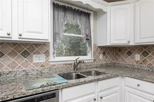 844 Hardy Cir, Dallas, GA 30157 - Photo 15