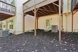 1305 Liberty Pkwy NW, Atlanta, GA 30318 - Photo 25