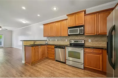 1305 Liberty Parkway NW, Atlanta, GA 30318 - Photo 9