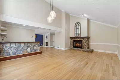 6895 Riverside Drive, Sandy Springs, GA 30328 - Photo 7