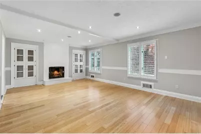 6895 Riverside Drive, Sandy Springs, GA 30328 - Photo 9