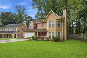 1499 St Dunstans Rd, Lithonia, GA 30058 - Photo 3