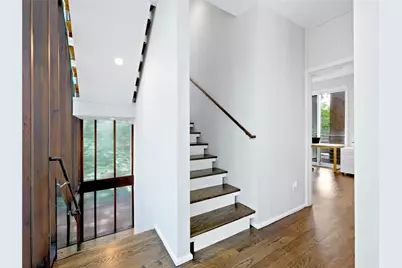 5724 Kayron Drive, Atlanta, GA 30328 - Photo 15