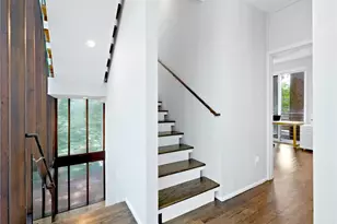 5724 Kayron Dr, Atlanta, GA 30328 - Photo 15