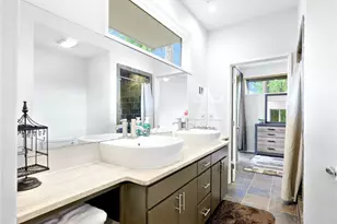 5724 Kayron Dr, Atlanta, GA 30328 - Photo 11