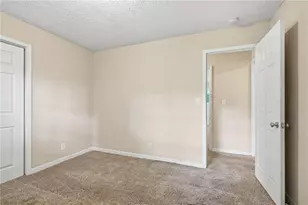 328 Fayette Villa Ct, Fayetteville, GA 30214 - Photo 19