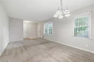 328 Fayette Villa Ct, Fayetteville, GA 30214 - Photo 11