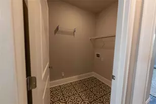 130 Clover Ct, Roswell, GA 30075 - Photo 31