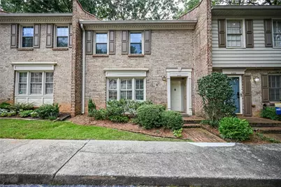 3427 Ashwood Lane, Atlanta, GA 30341 - Photo 3