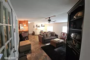 1371 Bairdstown Rd, Union Point, GA 30669 - Photo 15