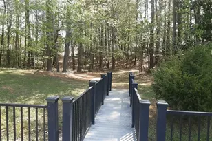 132 Lakeshore Pkwy, Newnan, GA 30263 - Photo 3