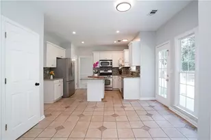272 Birchmore Walk, Lawrenceville, GA 30044 - Photo 7