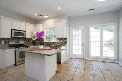 272 Birchmore Walk, Lawrenceville, GA 30044 - Photo 5