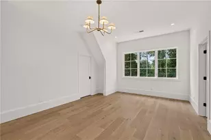 2896 Cravenridge Dr NE, Atlanta, GA 30319 - Photo 37