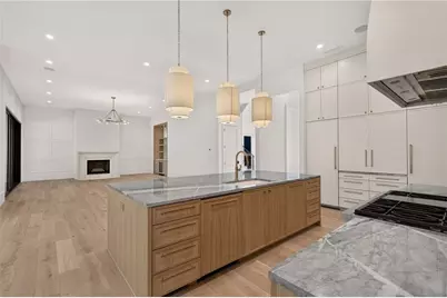 2896 Cravenridge Drive NE, Atlanta, GA 30319 - Photo 25