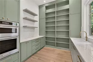 2896 Cravenridge Dr NE, Atlanta, GA 30319 - Photo 27