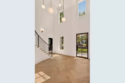 2896 Cravenridge Drive NE, Atlanta, GA 30319 - Photo 11