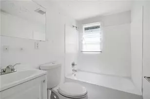 2970 Carriage Ln, College Park, GA 30349 - Photo 23