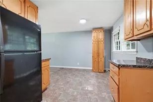 2970 Carriage Ln, College Park, GA 30349 - Photo 11
