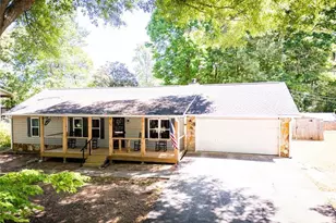3997 Stacy Ln, Snellville, GA 30039 - Photo 1