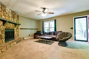 3997 Stacy Ln, Snellville, GA 30039 - Photo 7