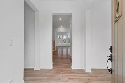 6770 Prelude Drive, Sandy Springs, GA 30328 - Photo 3
