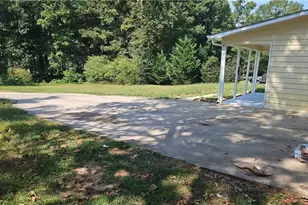 219 Heritage Way, Auburn, GA 30011 - Photo 3