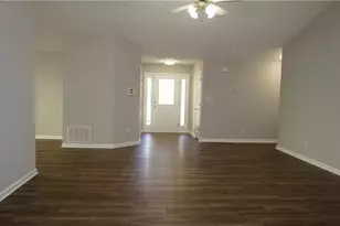 3260 Ennfield Ln, Duluth, GA 30096 - Photo 3