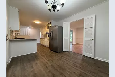 4254 Burleigh Drive, Tucker, GA 30084 - Photo 7