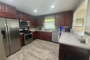 2465 Miriam Ln, Decatur, GA 30032 - Photo 3