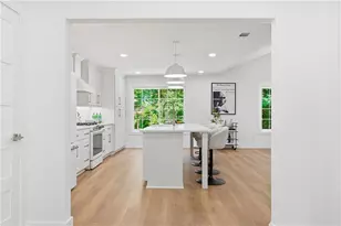 545 Longleaf Dr, Roswell, GA 30075 - Photo 3