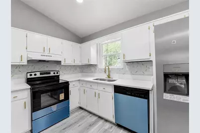1018 Wayne Drive, Snellville, GA 30078 - Photo 13