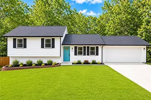 1018 Wayne Dr, Snellville, GA 30078 - Photo 1