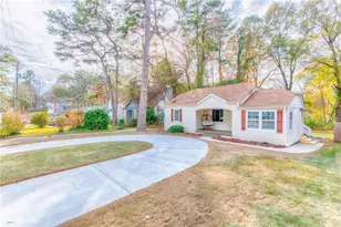 1225 Graymont Dr SW, Atlanta, GA 30310 - Photo 1